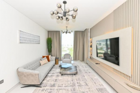 1BR Haven with Lagoon Serenity in District One Meydan